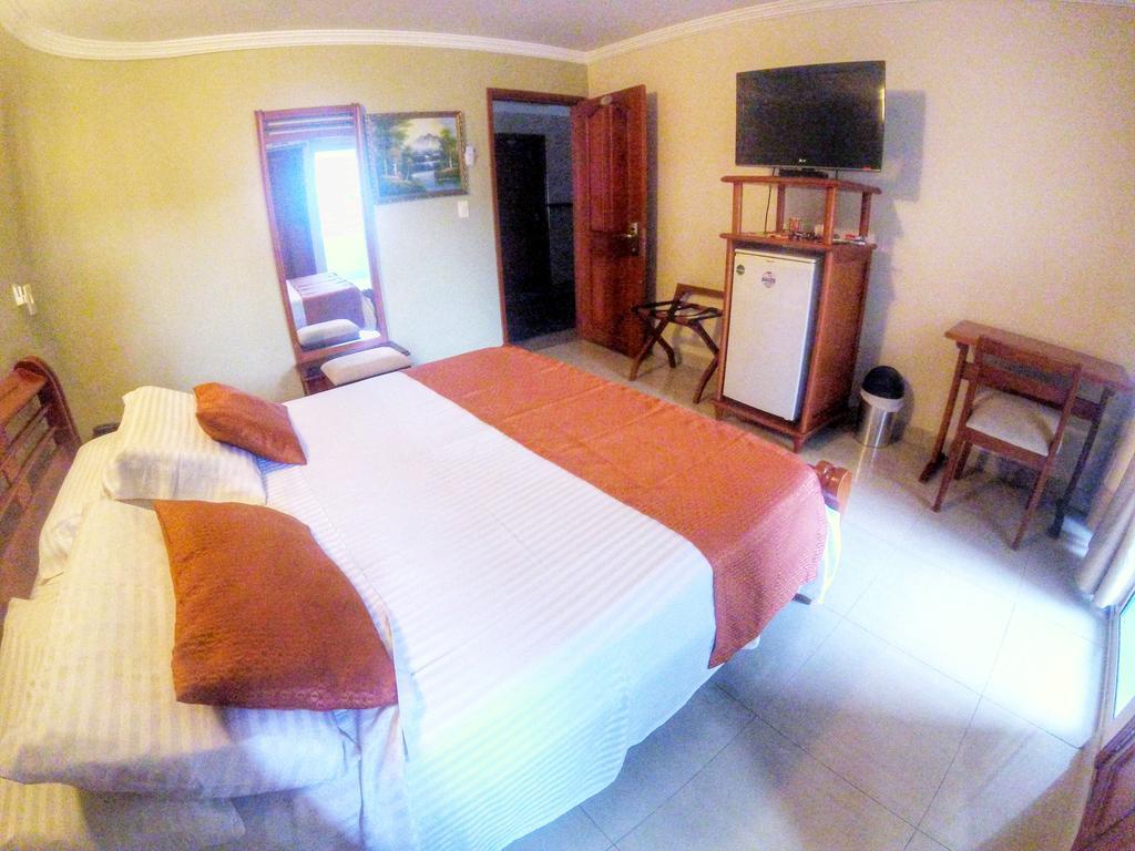 Hotel San Francisco De Asis Santa Marta  Zewnętrze zdjęcie